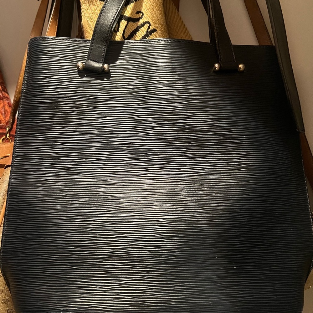 Fendi vintage leather shoulder bag